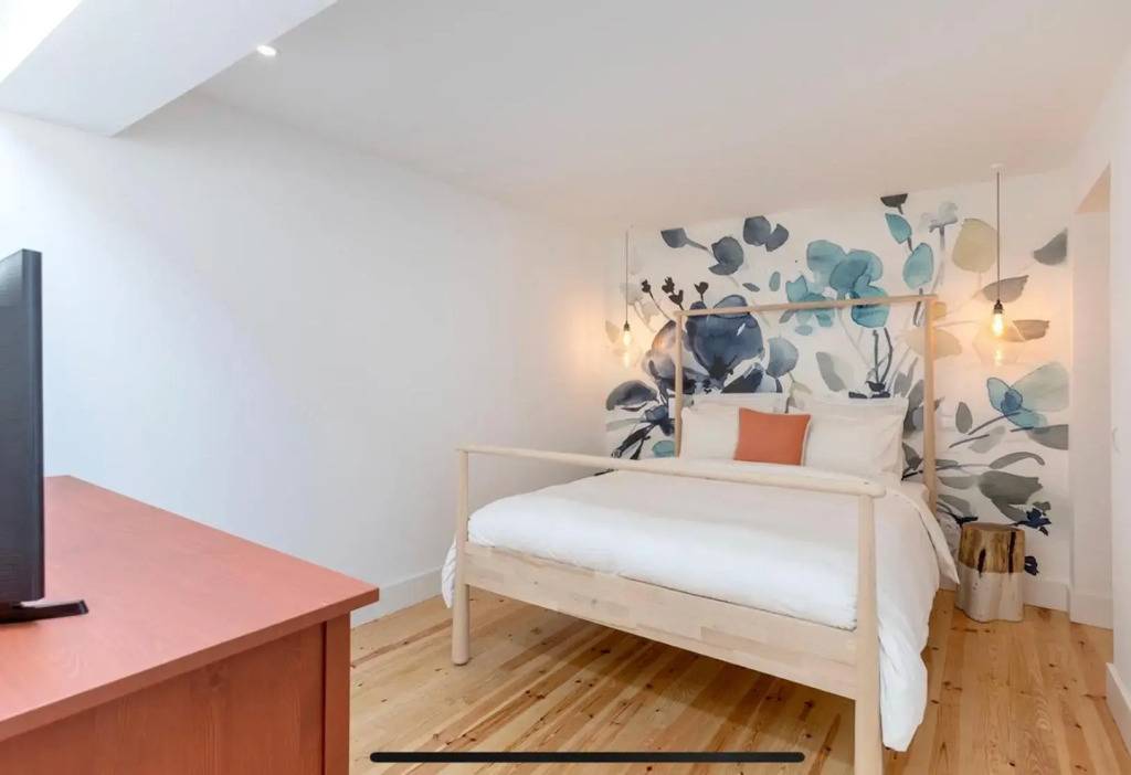 Lemon Tree Family Apartment