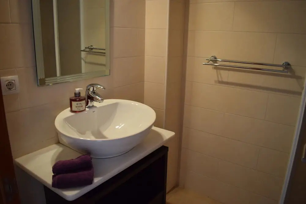 306-magnífica Casa con Piscina y Amarre
