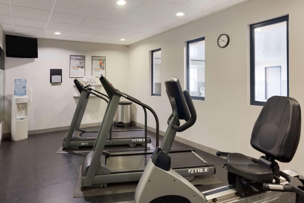 Country Inn & Suites by Radisson, Harrisonburg, VA