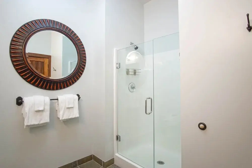 Soaring Eagle #403: 2 Bedrooms, 2 Full Baths