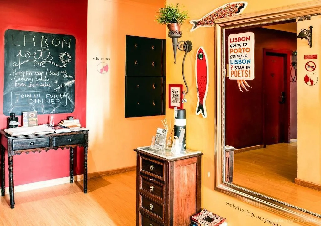 Lisbon Poets Hostel