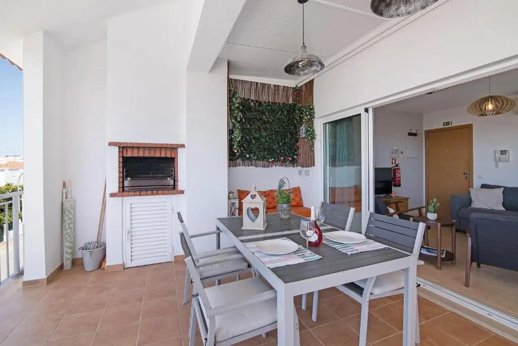 Costa Cabanas 36