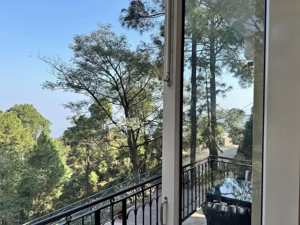 Amritara Kasauli kollections