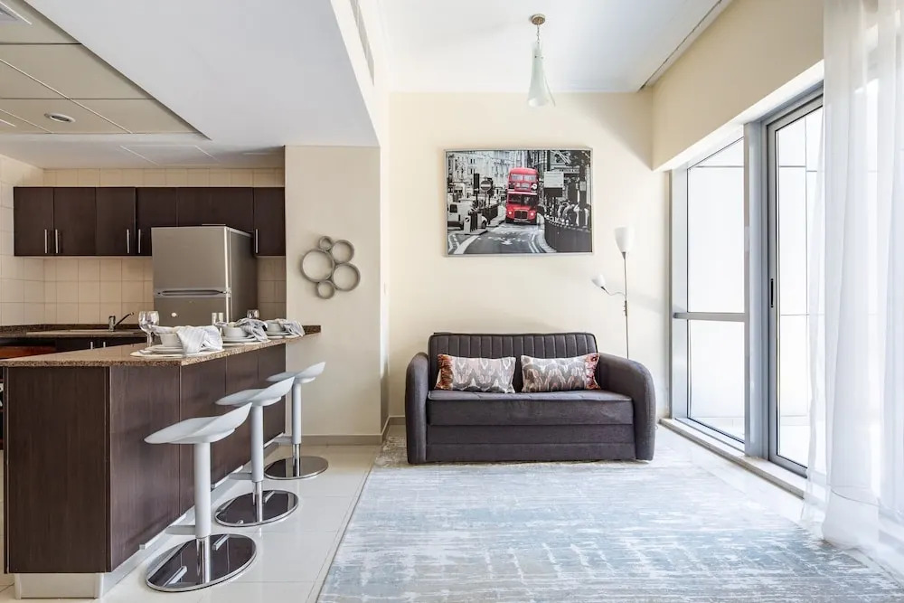 Elegant and Modern 1BR in Dubai Marina!