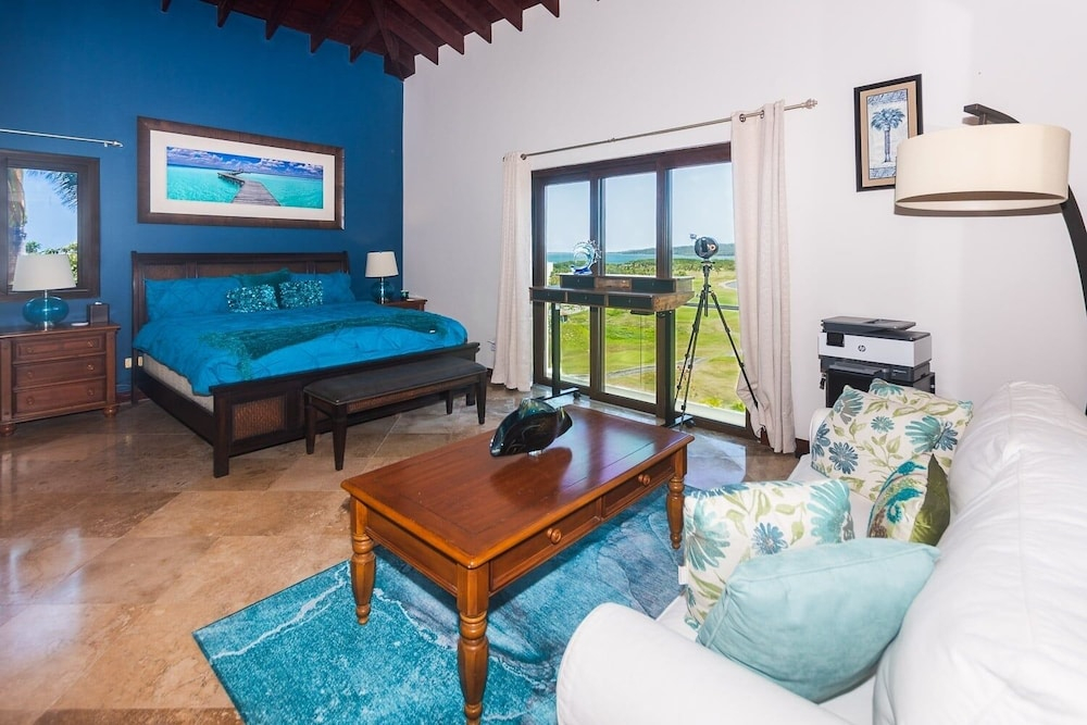 Pristine Bay 1005- Villa Loce 4 Bedroom Home