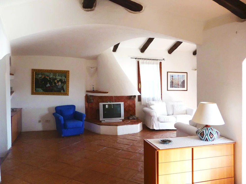 Villa Tizzi