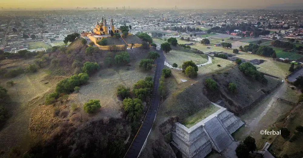Cholula Rooms