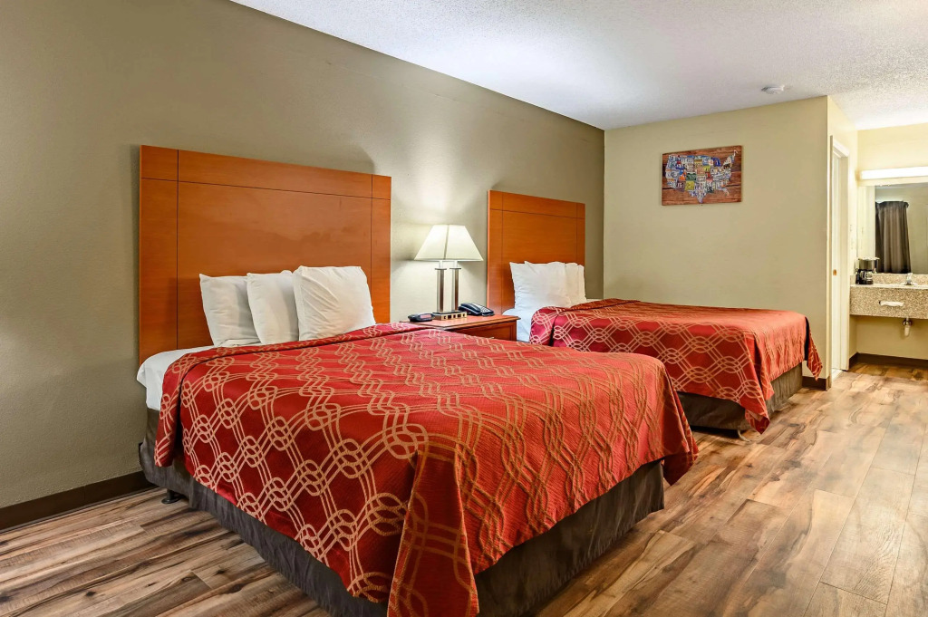 Econo Lodge Athens I-65