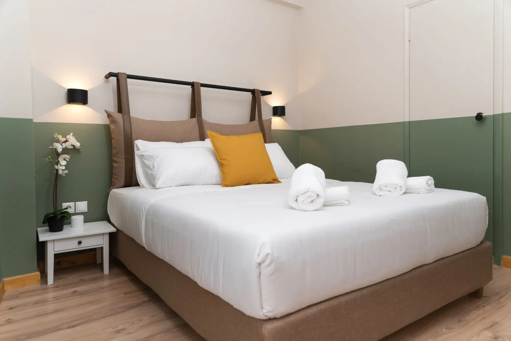 Hotel Tier