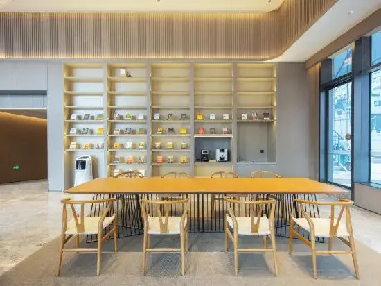 Jinji Hotel (Yancheng Century Avenue Branch)