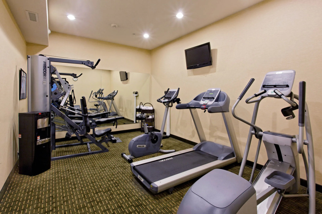 Holiday Inn Express Newport by IHG