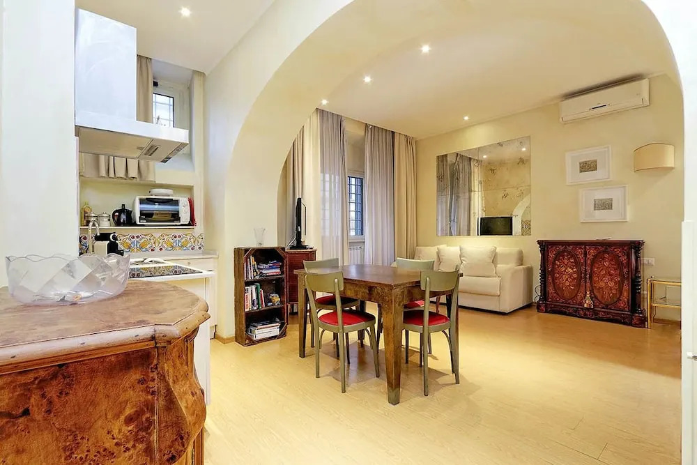 Conservatorio Studio Apartment