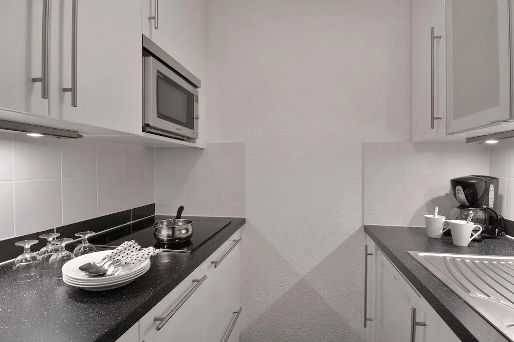Residence Saintjacques Two-roomed Apartment in the Resort Center for 5 People Cb44