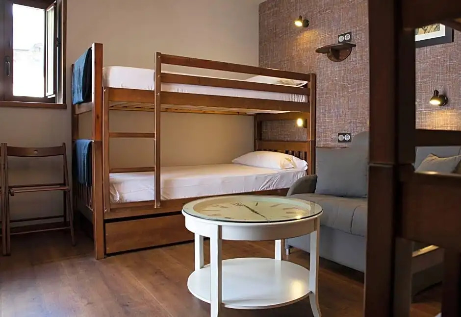 Hostel-Albergue Monte Perdido