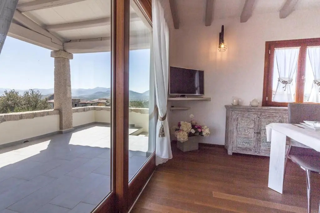 Villa with 4 bedrooms in Cala Ginepro with wonderful sea view private pool enclosed garden 5 km from the beach