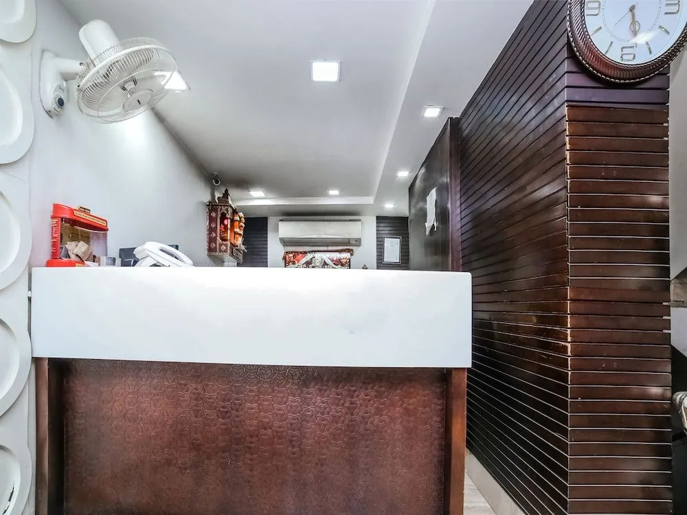 OYO 11150 Hotel Bella Vista