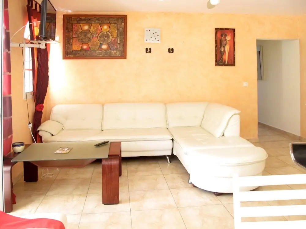 Villa With 5 Bedrooms in Deshaies, With Wonderful sea View, Enclosed G