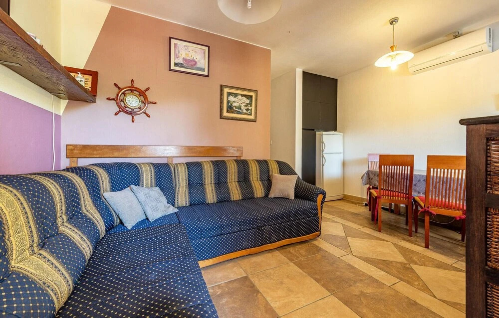 Nice Apartment in Vir With 1 Bedrooms, Wifi and Outdoor Swimming Pool