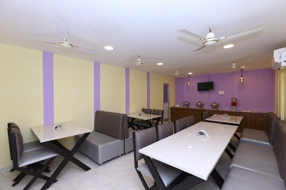 OYO 5225 Neighbour Inn