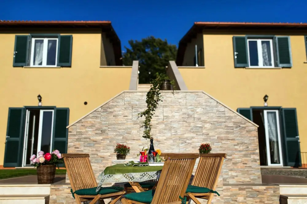 Il Bosco e Le Rose