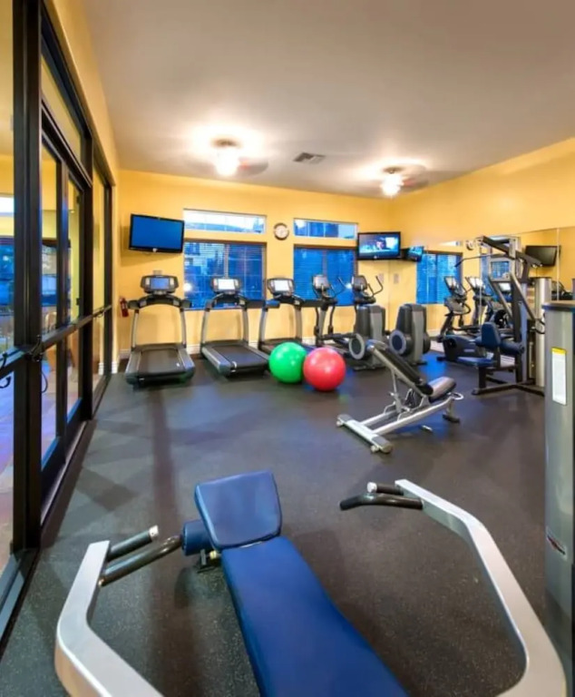 Bluebird Suites in Santa Clara