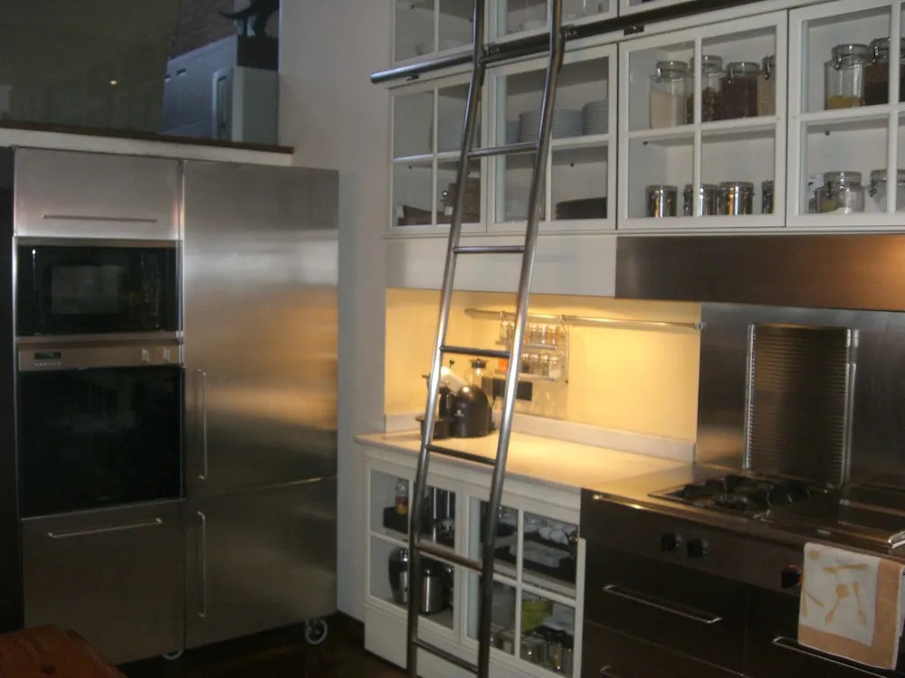 Casa con piscina y BBQ en centro ciudad