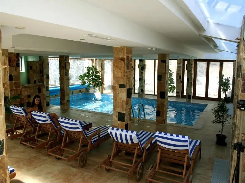 Banderitsa Hotel and Casino