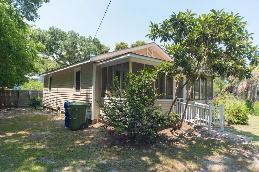 W Huron 110 2 Bedroom Holiday Home By My Ocean Rentals