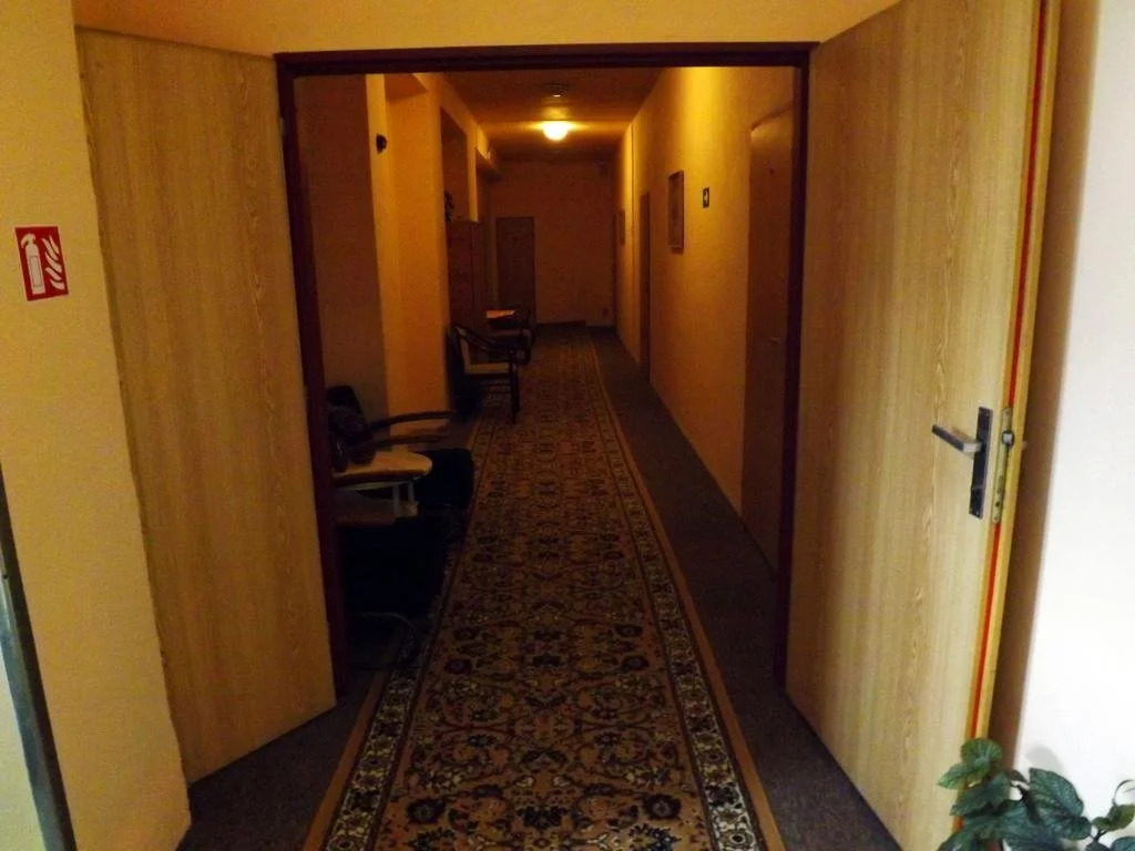Hotel Avion