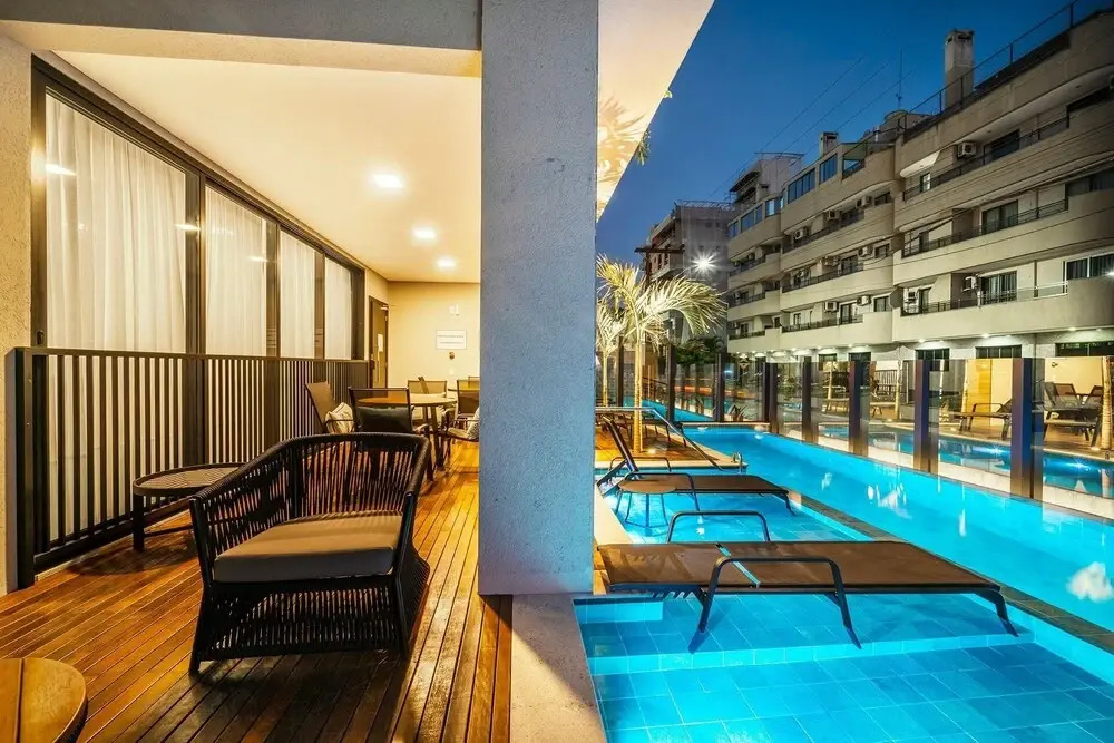 705- Beautiful apartment with pool and 2 suites