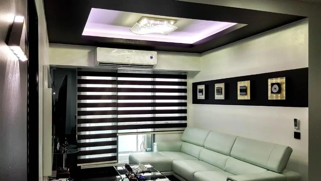 Modern Luxury Lower Penthouse Unit