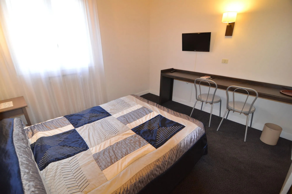 Brit Hotel Cahors Centre - Le Valentre