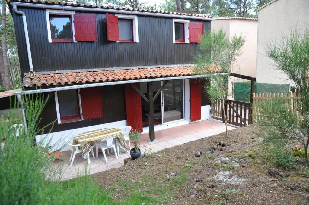 Pavillon dans residence avec piscine - 15702