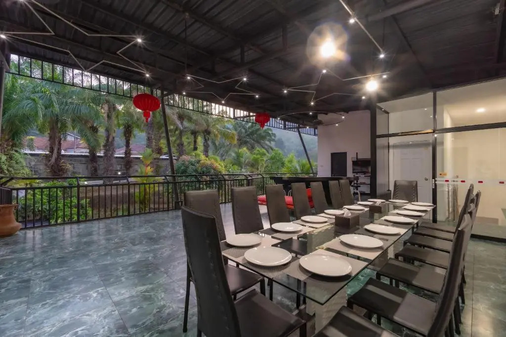 Luxurious 10-Bedroom Villa with Private Pool in Chalong, Phuket