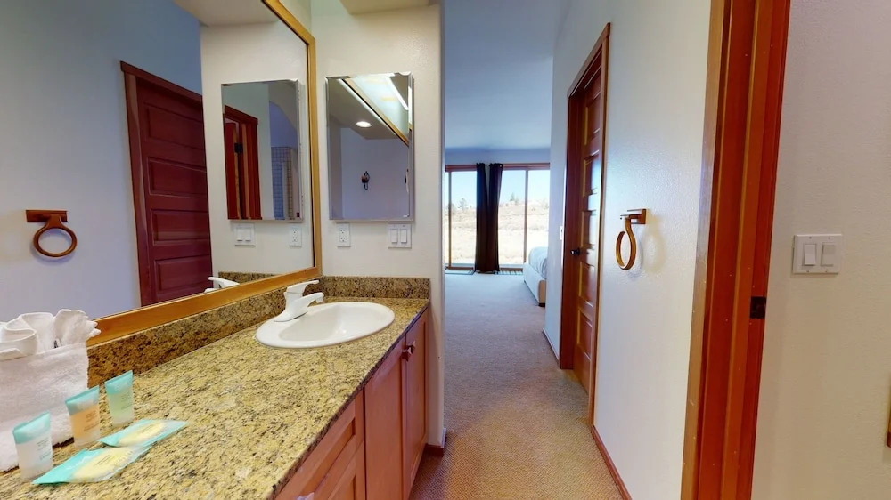 Snowcreek 812 4 Bedrooms 3 Bathrooms Townhouse
