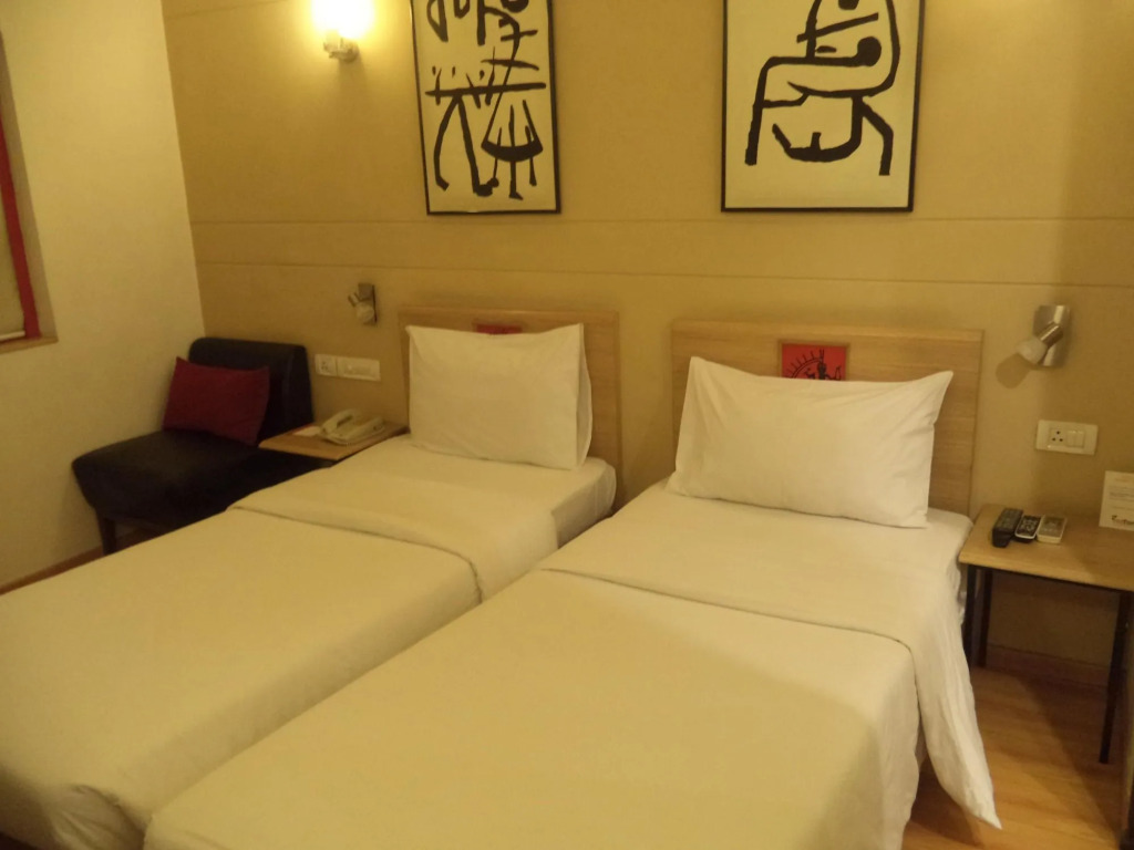 Red Fox by Lemon Tree Hotels, East Delhi