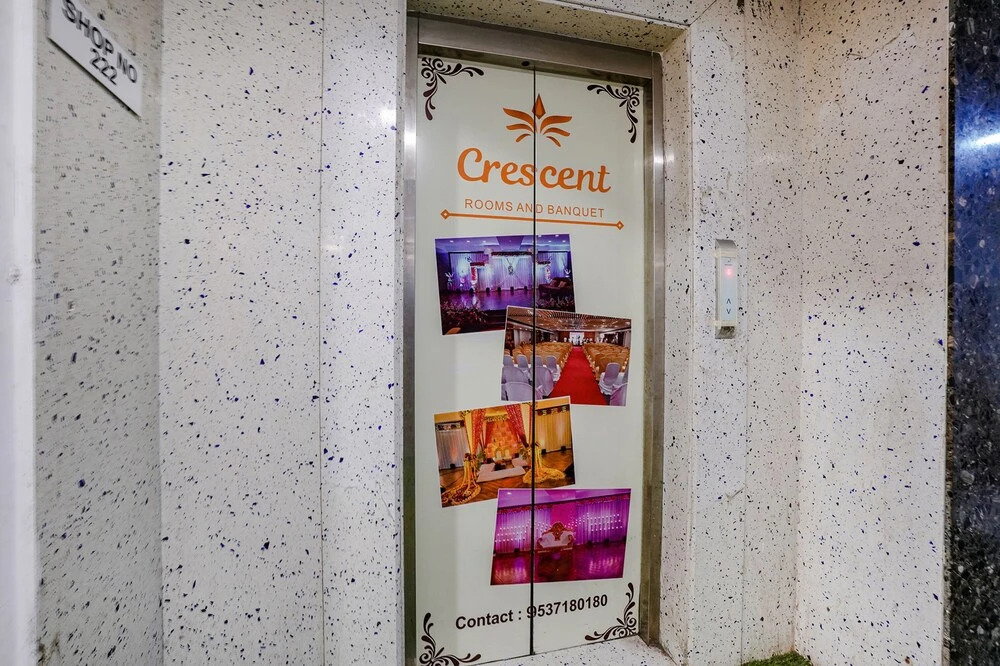 Fabhotel Crescent