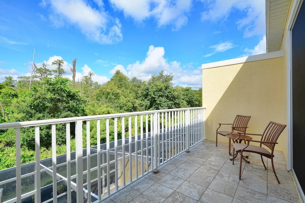 Serenity - 3 Bed Townhouse w/splashpool-5108SY