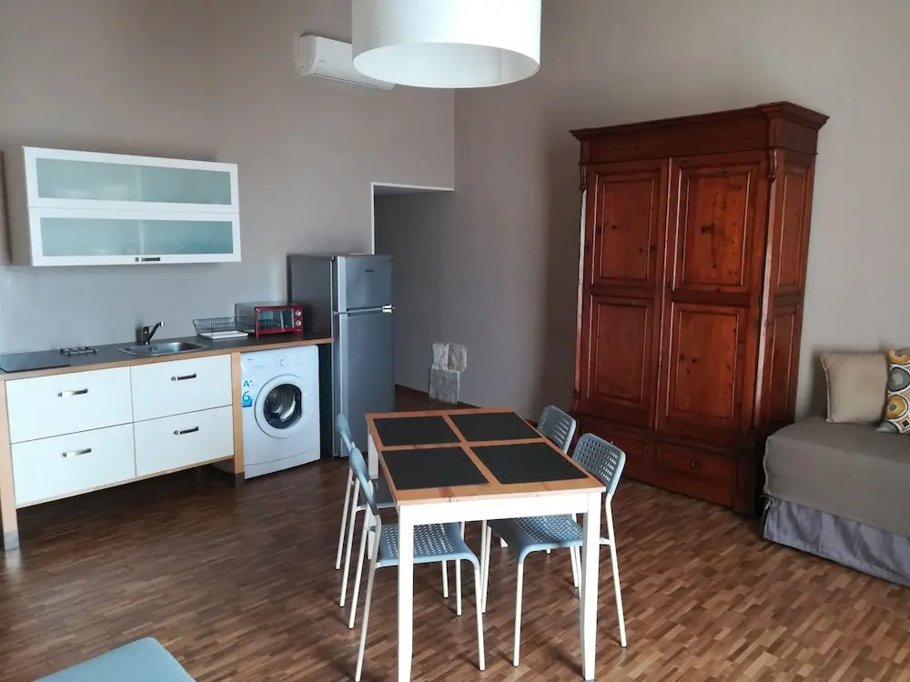 Ad Home
