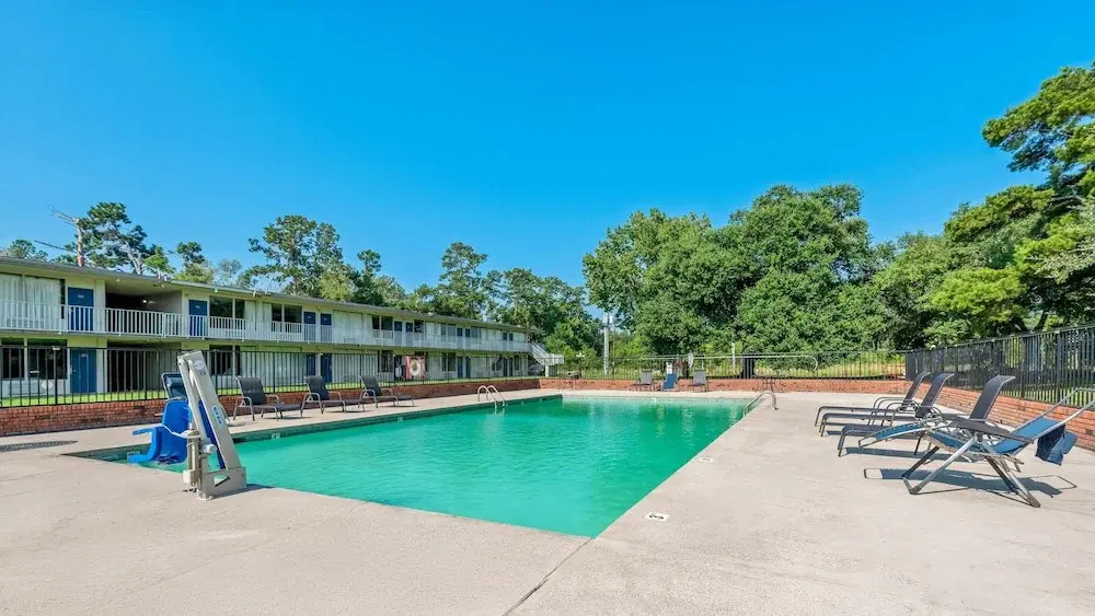 Motel 6 Hammond, LA   I 12   I 55