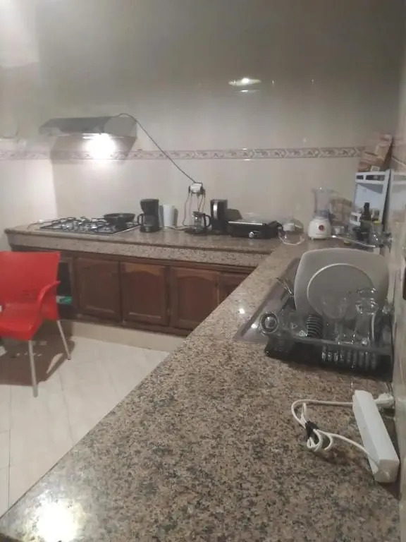 Très bel appartement dans un immeuble calme, familial et propre