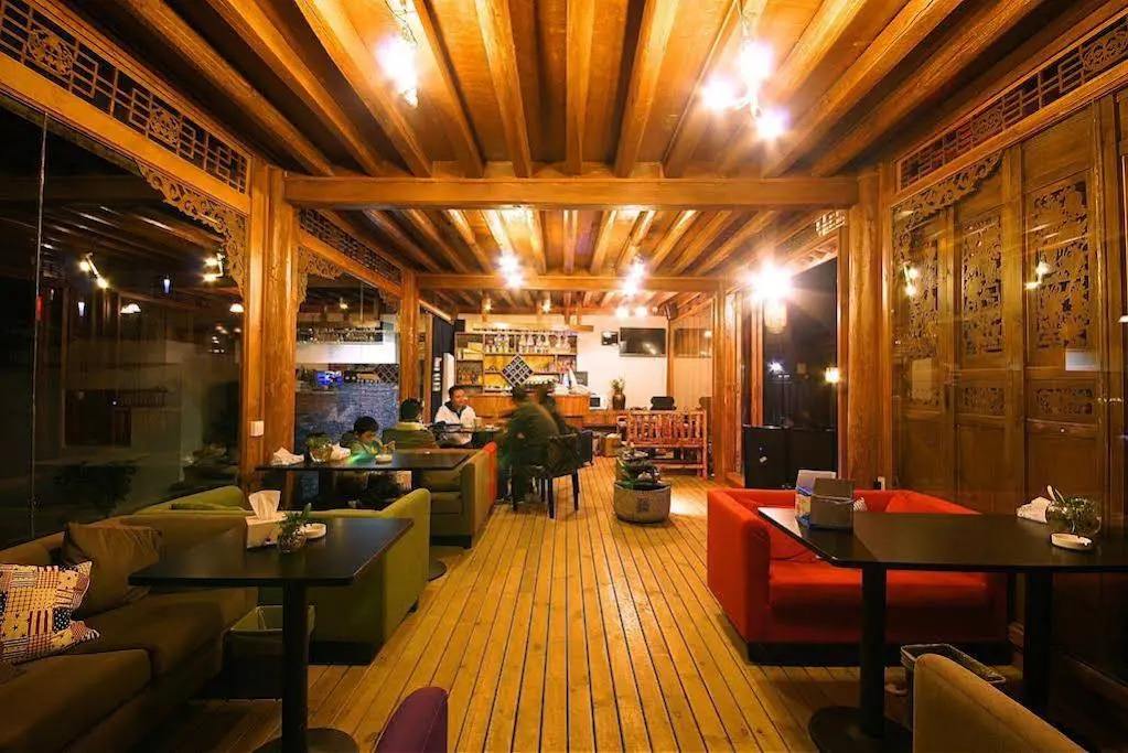 Ivys Family Inn