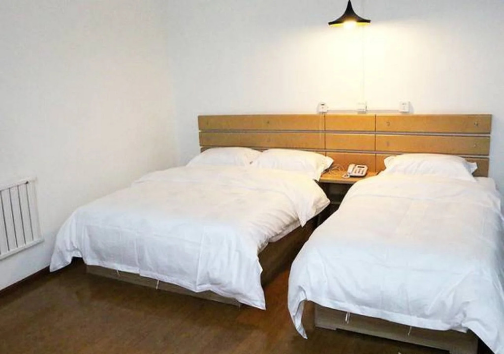 Jingan Express Hotel