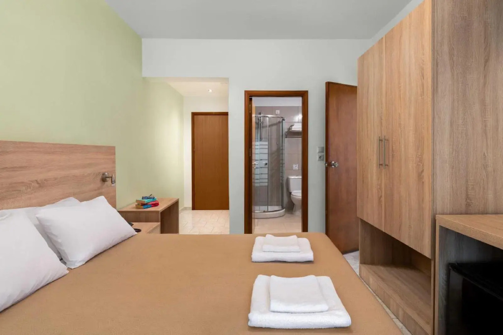 Meliton Hotel