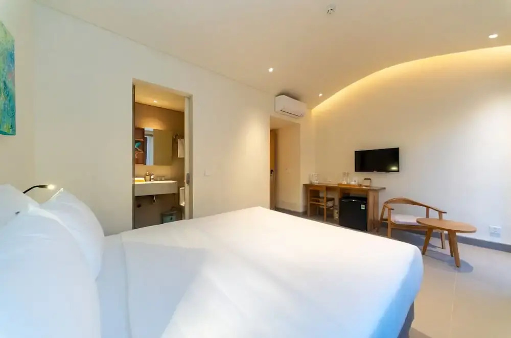 SOLANA Hotel Sunset Town Phu Quoc