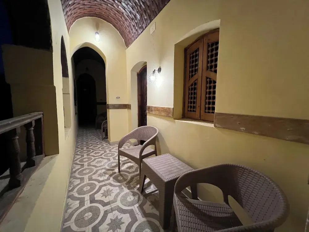 Elphardous Oasis Hotel