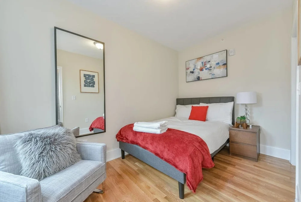 Modern 3BR Apartment in North End by Domio