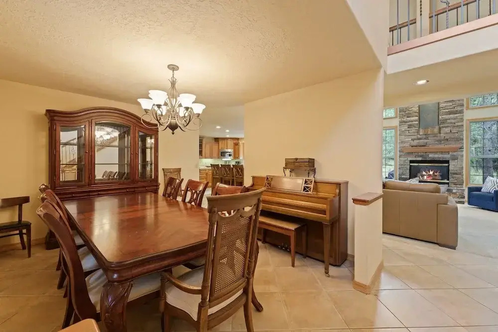 4 Tan Oak Lane 5 Bedroom Home