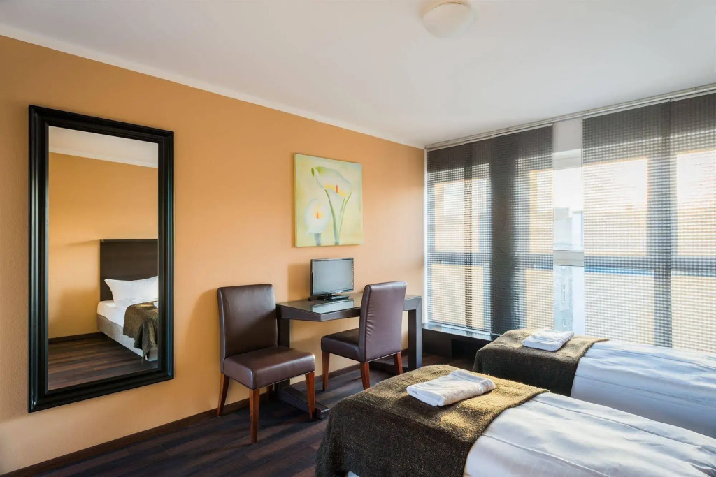 Apple City Hotel