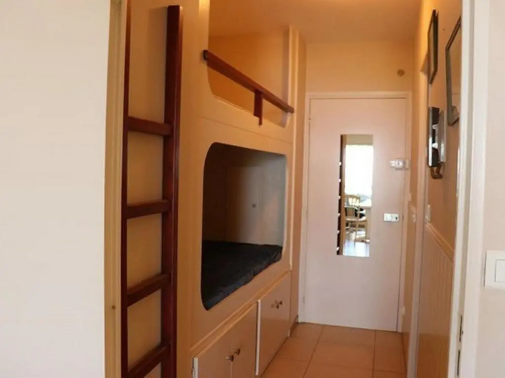 Appartement Cavalaire-sur-Mer, 1 pièce, 4 personnes - FR-1-100-184